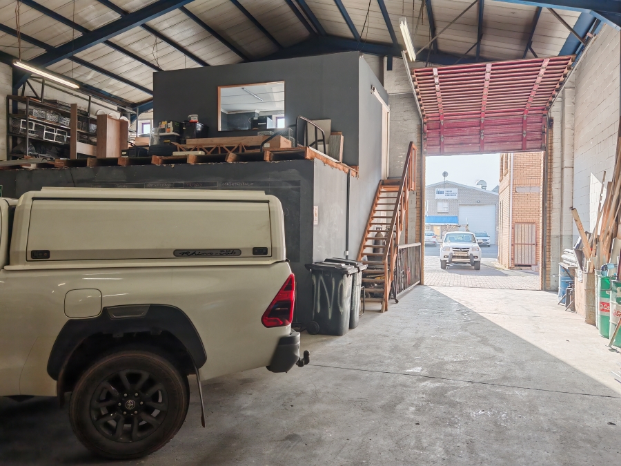 To Let commercial Property for Rent in Gants Plaza Western Cape